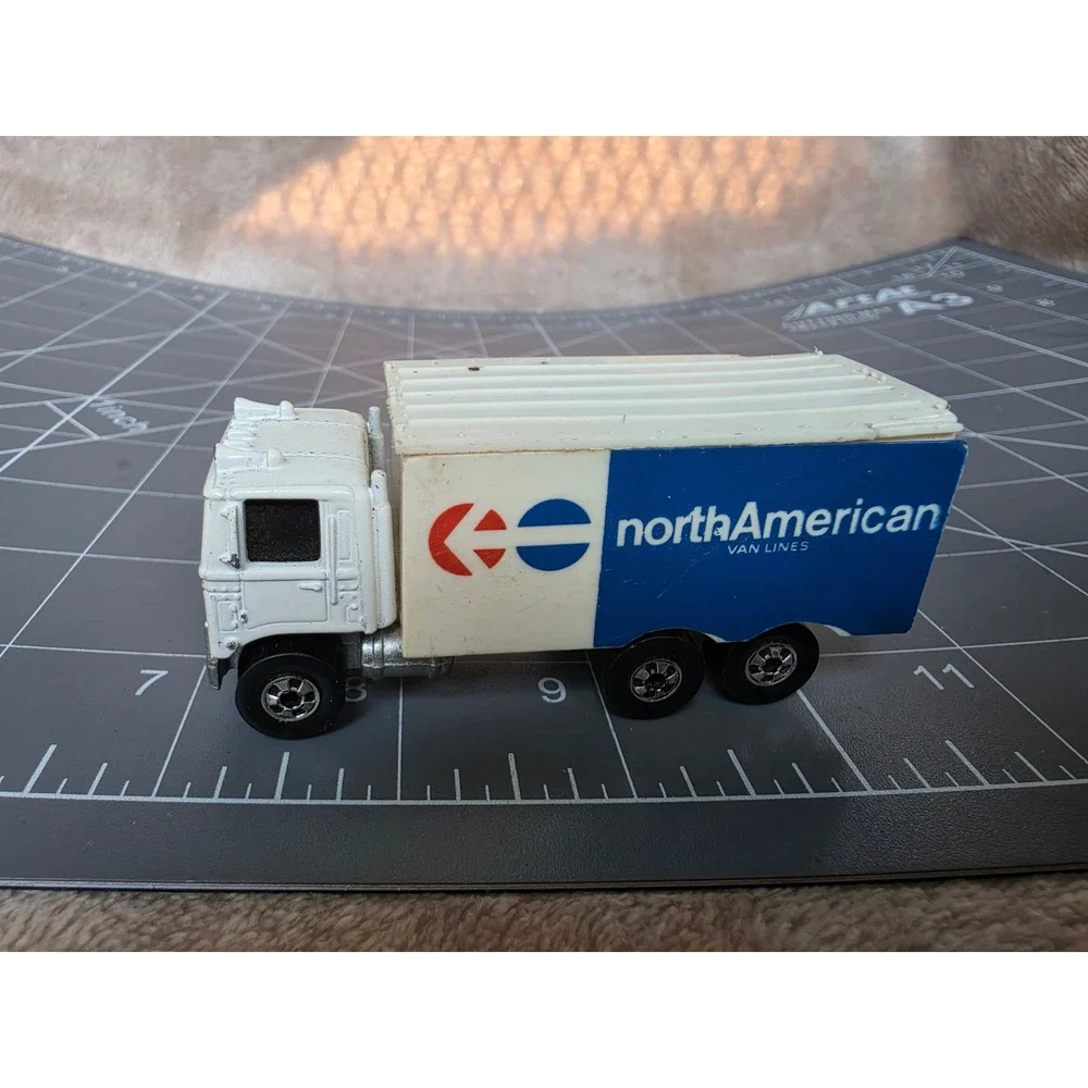 Vintage 1973 Hot Wheels North American Van Lines Moving Truck Diecast Hong Kong